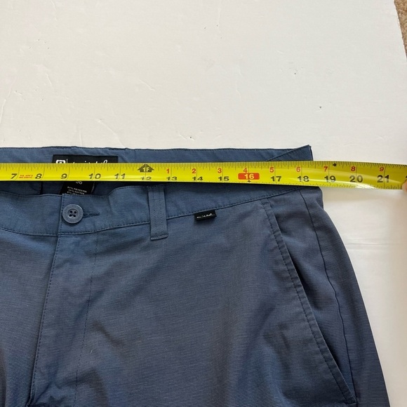 Travis Mathew Beck Short 9.5” Blue Size 36 *See description - Picture 7 of 9